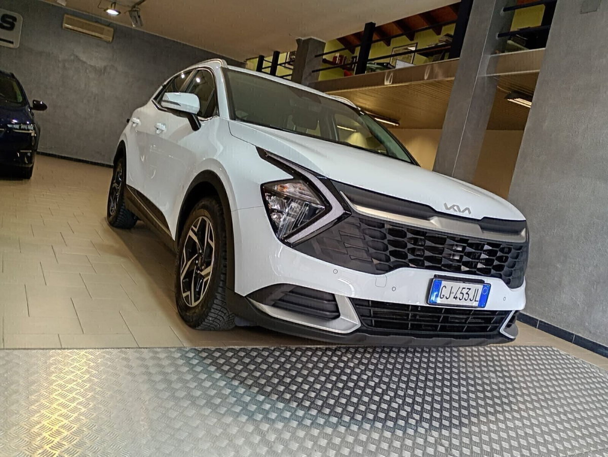 Kia Sportage 1.6 CRDi MHEV Business (5)