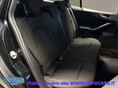 Ford Focus Station Wagon 1.0 EcoBoost Hybrid 155 CV SW ST-Line (8)