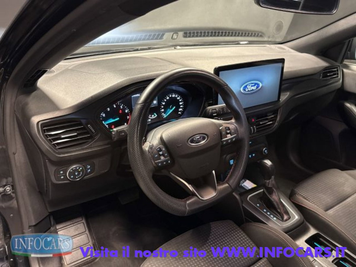 Ford Focus Station Wagon 1.0 EcoBoost Hybrid 155 CV SW ST-Line (9)