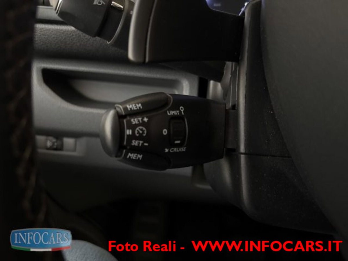 Fiat Scudo Furgone ce 2.0 bluehdi 145cv L3H1 Lounge (19)
