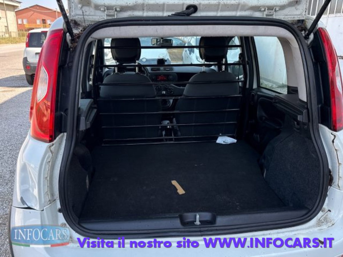Fiat Panda 1.3 MJT 95 CV S&S 4x4 (15)