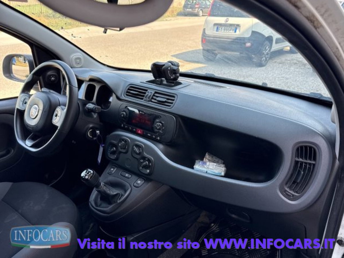 Fiat Panda 1.3 MJT 95 CV S&S 4x4 (9)