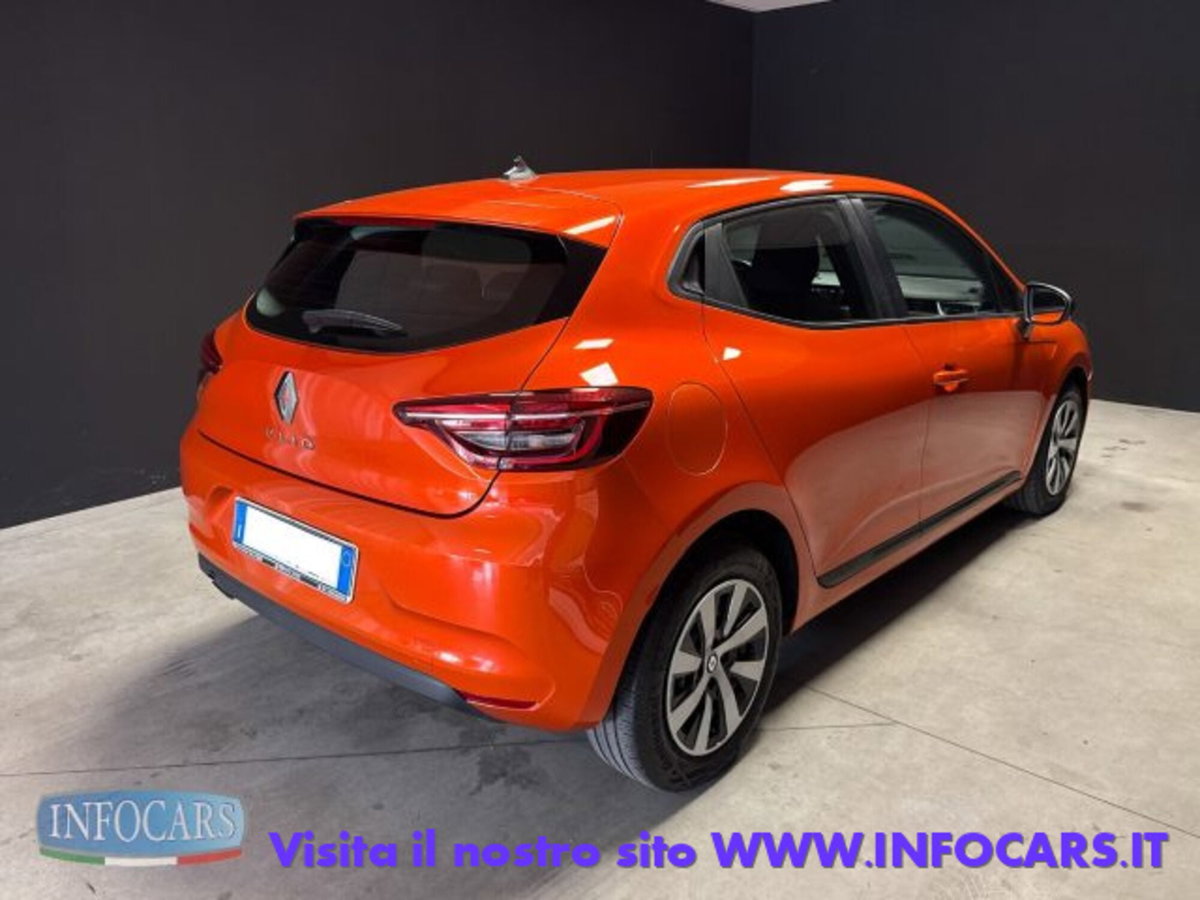 Renault Clio SCe 65 CV 5 porte Life (4)