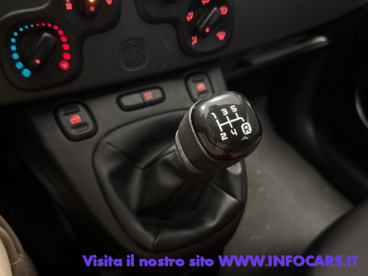 Fiat Panda 0.9 TwinAir Turbo Natural Power Pop Van 2 posti (12)