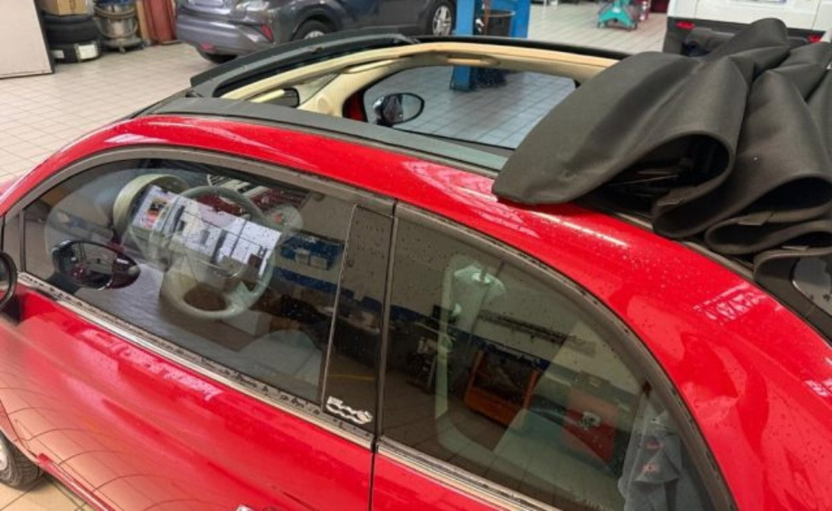 Fiat 500C Cabrio 1.3 Multijet 16V 75 CV Lounge (11)