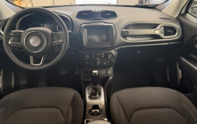 Jeep Renegade 1.3 T4 DDCT Limited (11)