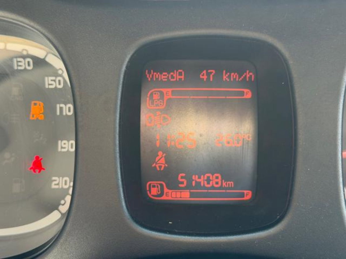 Fiat Panda 1.2 EasyPower Lounge (14)
