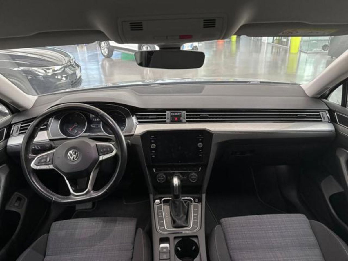 Volkswagen Passat Variant 2.0 TDI SCR EVO DSG Business (10)