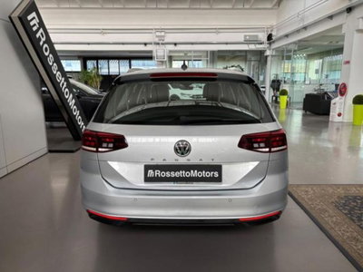 Volkswagen Passat Variant 2.0 TDI SCR EVO DSG Business (4)