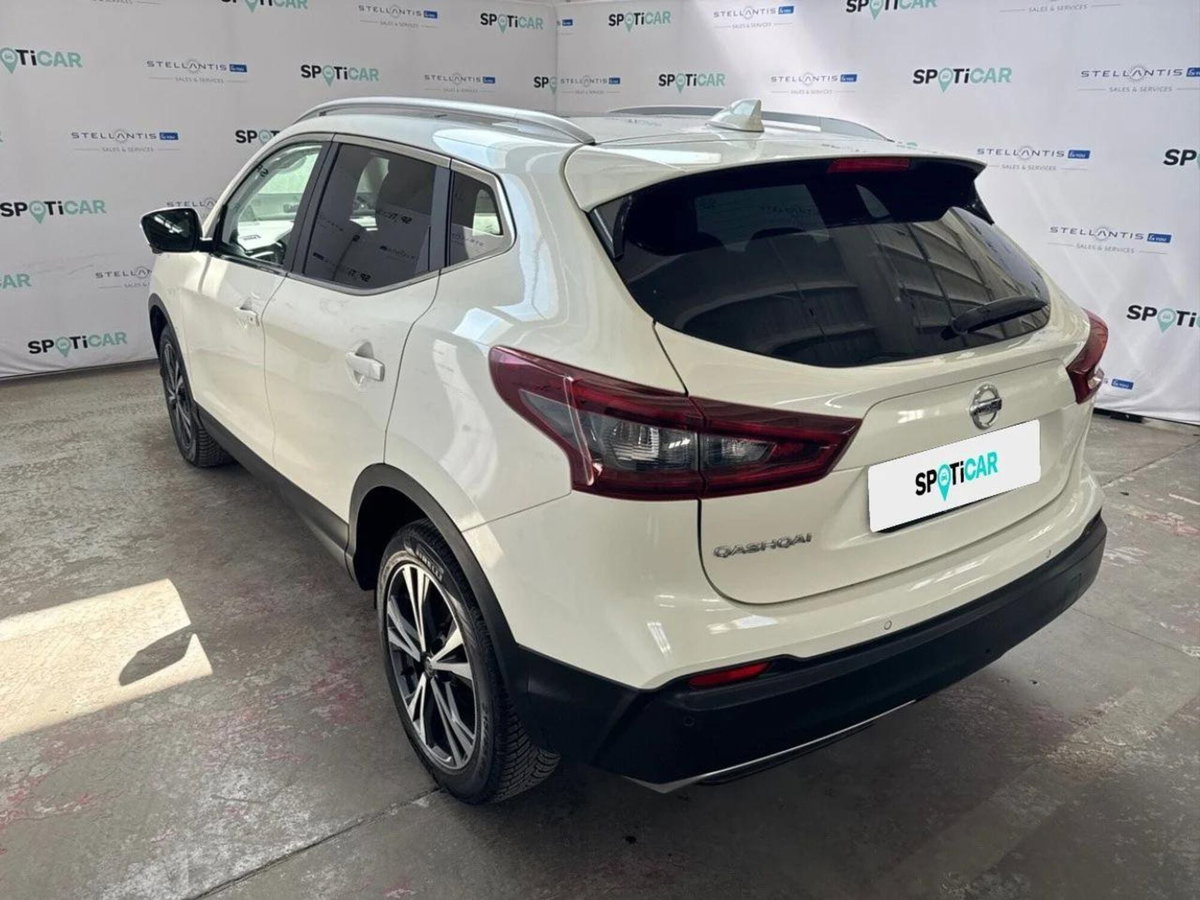 Nissan Qashqai 1.3 DIG-T 140 CV N-Tec Start (4)