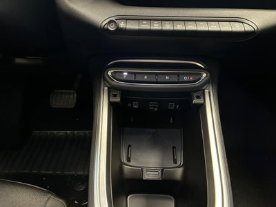 Jeep Avenger full-electric Summit fwd 156cv auto (20)