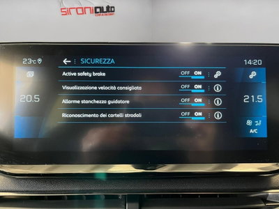Peugeot 3008 PureTech Turbo 130 S&S EAT8 Active Pack (17)
