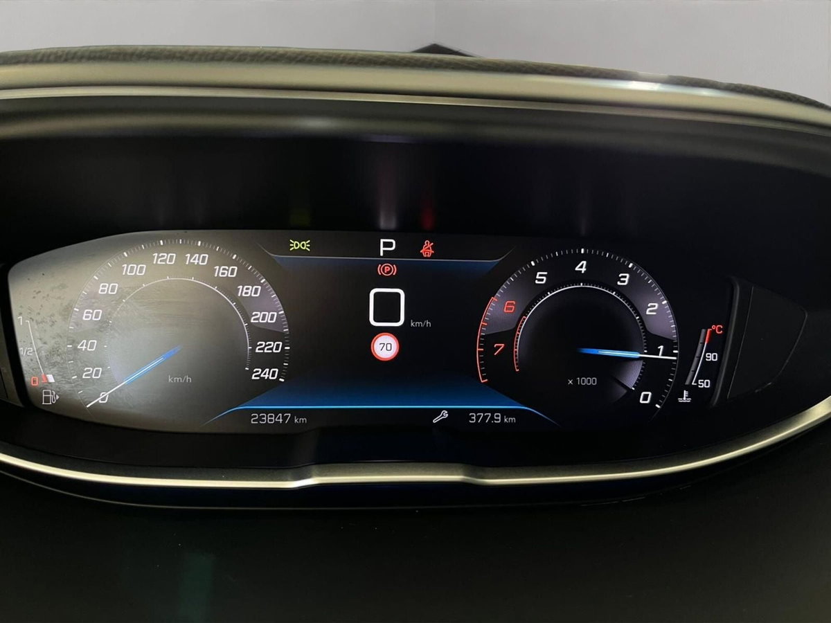 Peugeot 3008 PureTech Turbo 130 S&S EAT8 Active Pack (9)