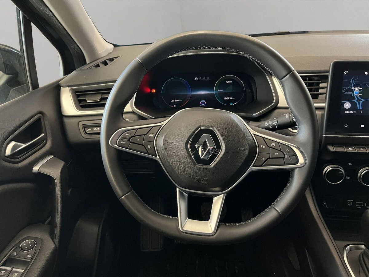 Renault Captur Plug-in Hybrid E-Tech 160 CV Techno (12)