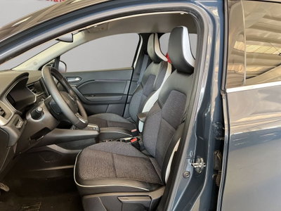 Renault Captur Plug-in Hybrid E-Tech 160 CV Techno (14)