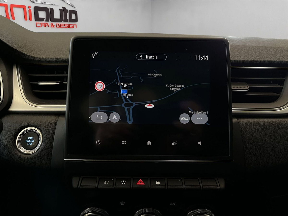 Renault Captur Plug-in Hybrid E-Tech 160 CV Techno (17)