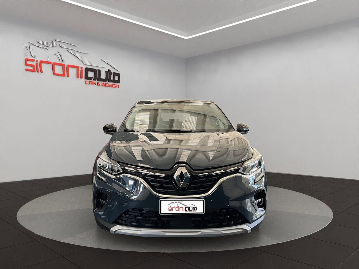 Renault Captur Plug-in Hybrid E-Tech 160 CV Techno (2)