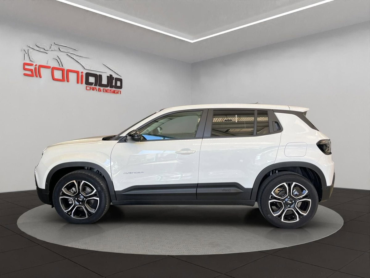 Jeep Avenger 1.2 turbo e-hybrid mhev Summit fwd 110cv edct6 (3)