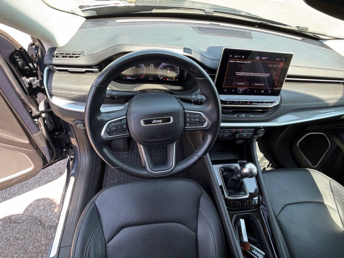 Jeep Compass 1.6 Multijet II 2WD Limited (11)