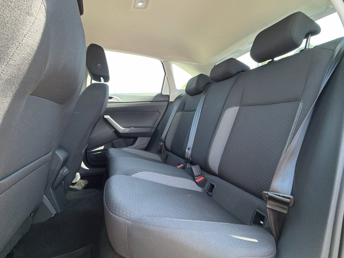 Volkswagen Taigo 1.0 TSI 110 CV DSG Life (10)