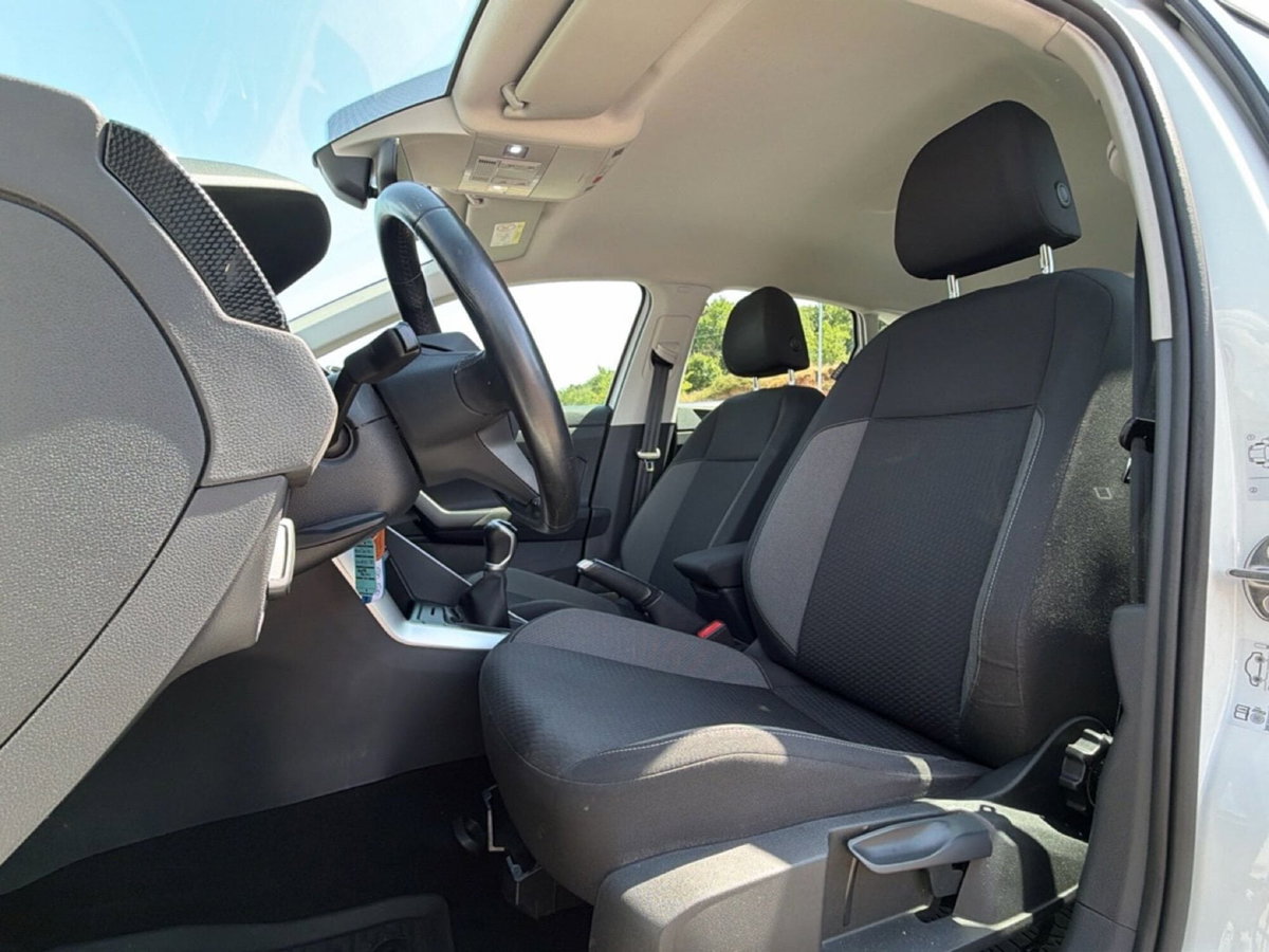 Volkswagen Taigo 1.0 TSI 110 CV DSG Life (11)