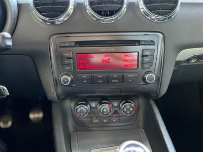 Audi TT Cabrio 2.0 TFSI (14)