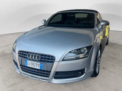 Audi TT Cabrio 2.0 TFSI (2)