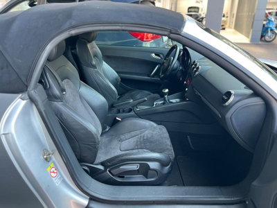 Audi TT Cabrio 2.0 TFSI (8)