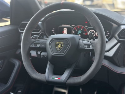 Lamborghini Urus 4.0 V8 phev SE auto (13)