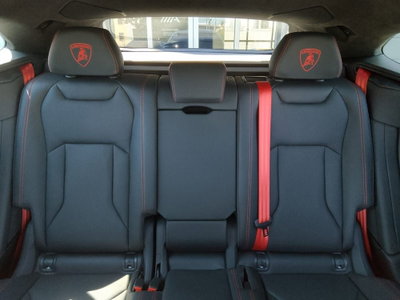 Lamborghini Urus 4.0 V8 phev SE auto (16)