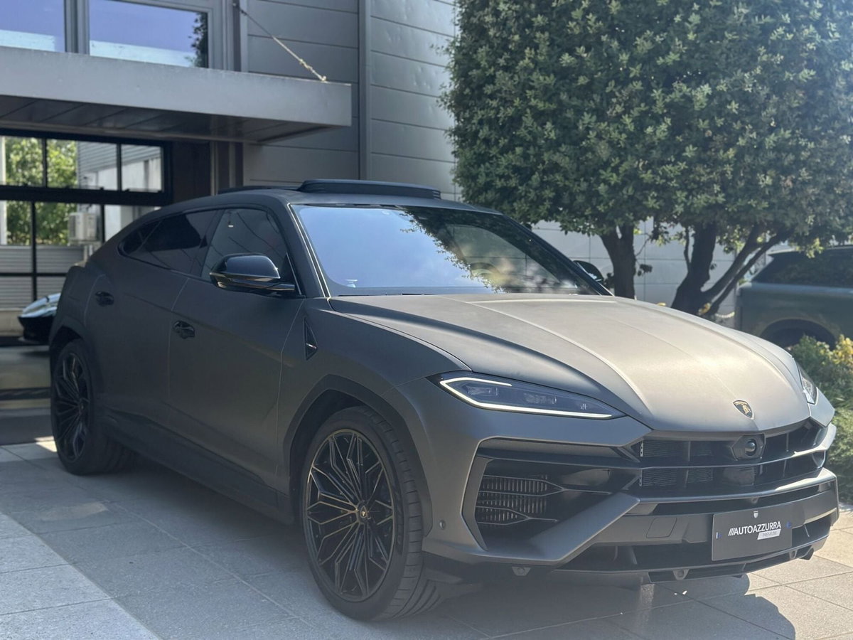 Lamborghini Urus 4.0 V8 phev SE auto (17)