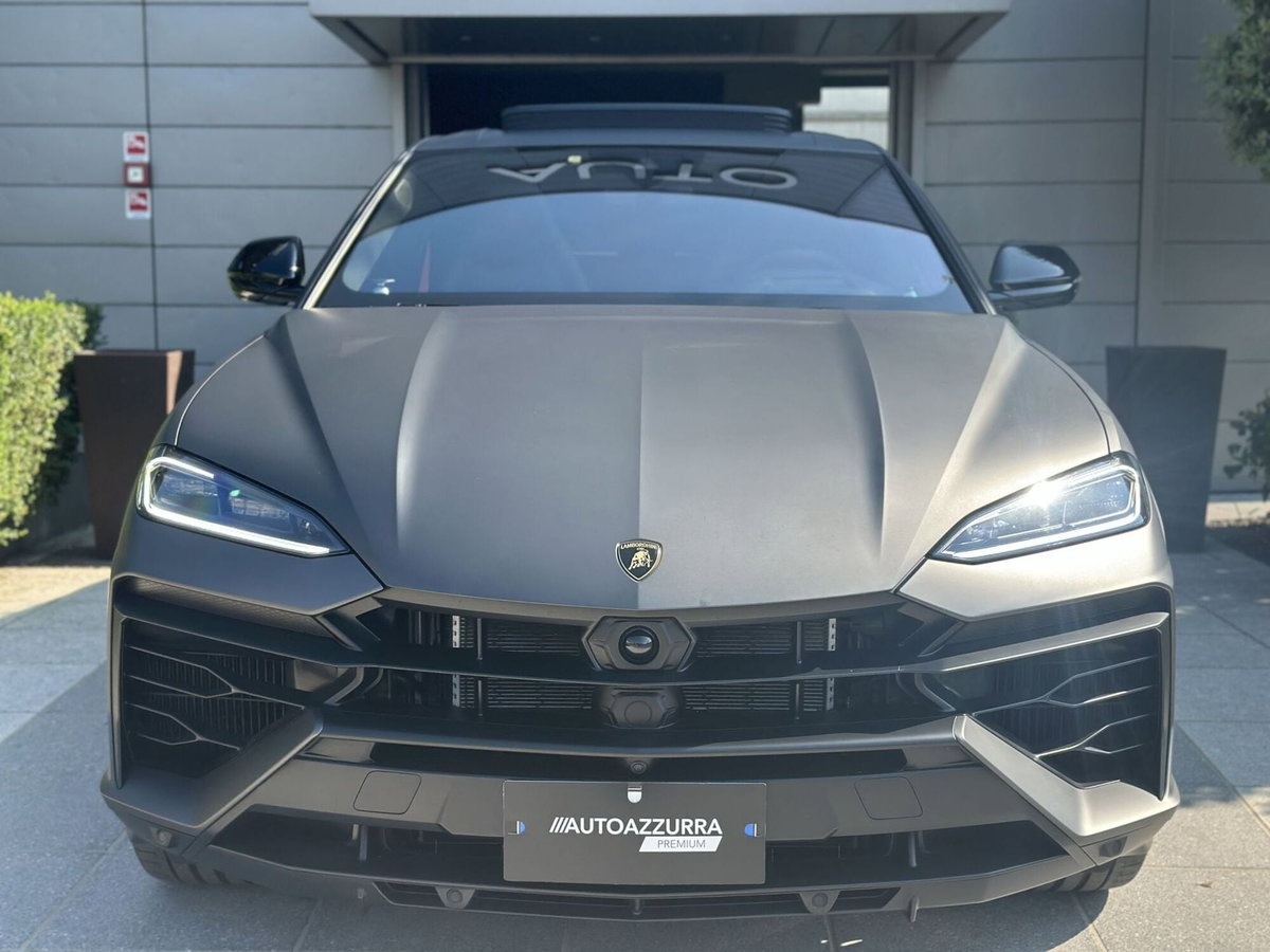 Lamborghini Urus 4.0 V8 phev SE auto (3)