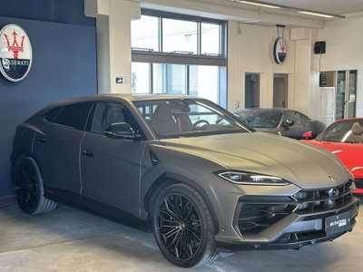Lamborghini Urus 4.0 V8 phev SE auto (4)