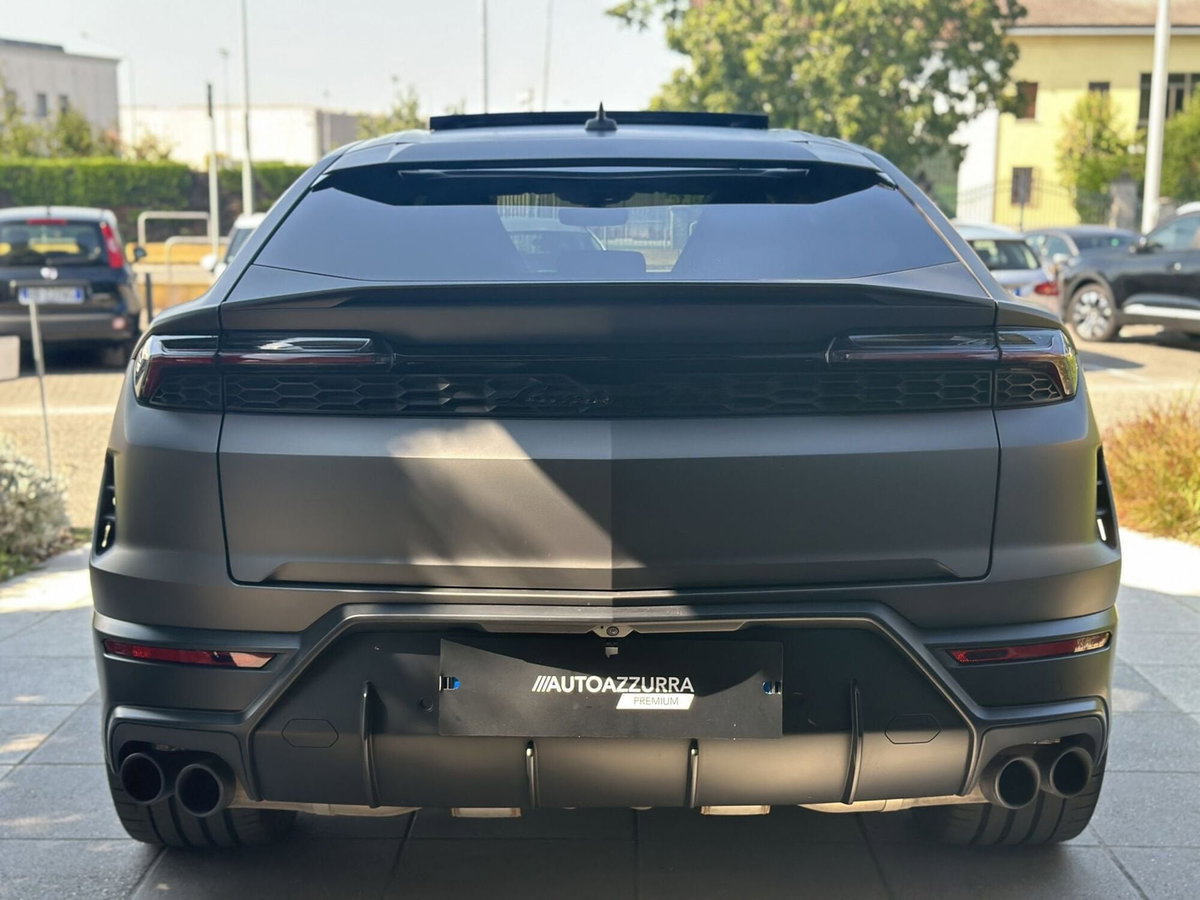 Lamborghini Urus 4.0 V8 phev SE auto (7)