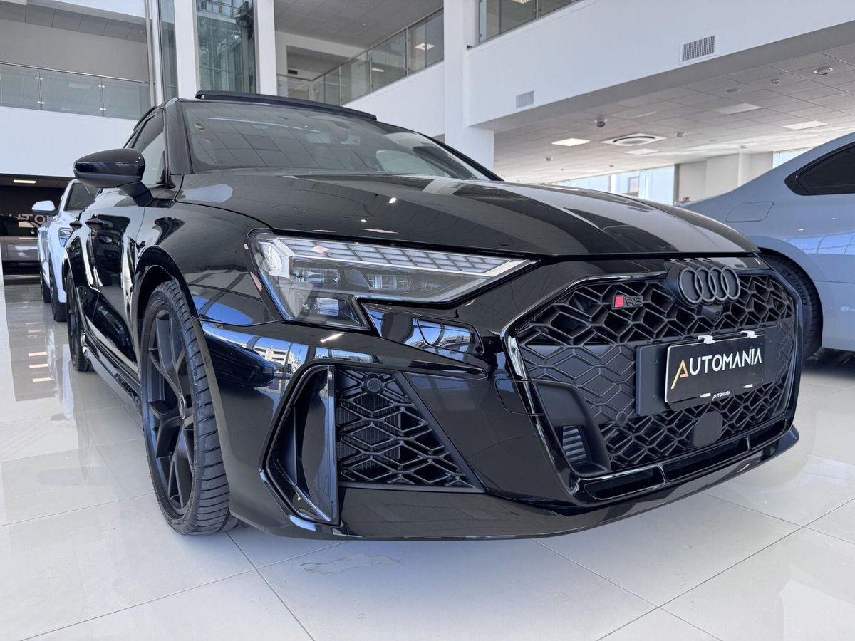 Audi RS 3 Sportback 3 TFSI quattro S tronic (11)