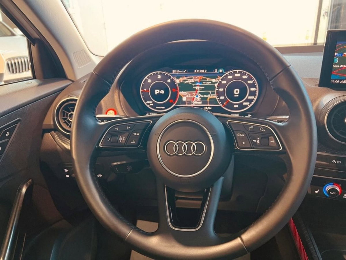 Audi Q2 Q2 35 TDI quattro S tronic S line Edition (10)