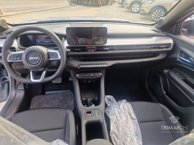 Jeep Avenger 1.2 turbo e-hybrid mhev Black Edition fwd 110cv edct6 (12)
