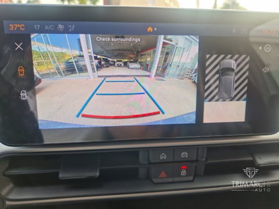 Jeep Avenger 1.2 turbo e-hybrid mhev Black Edition fwd 110cv edct6 (14)