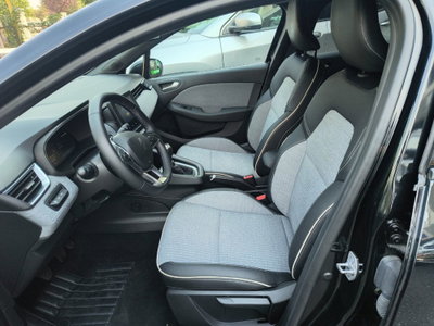 Renault Clio TCe 90 CV 5 porte Techno (10)
