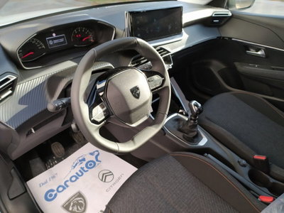 Peugeot 208 PureTech 100 Stop&Start 5 porte GT (10)