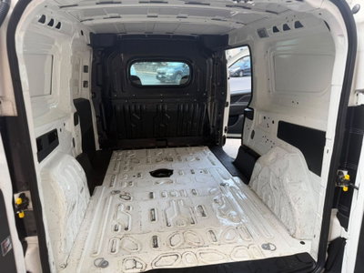 Fiat Doblò 1.6 MJT 16V 120CV Lounge Maxi (17)