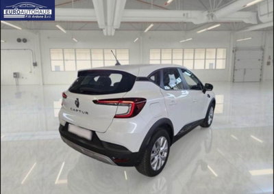 Renault Captur TCe 90 CV Business (2)