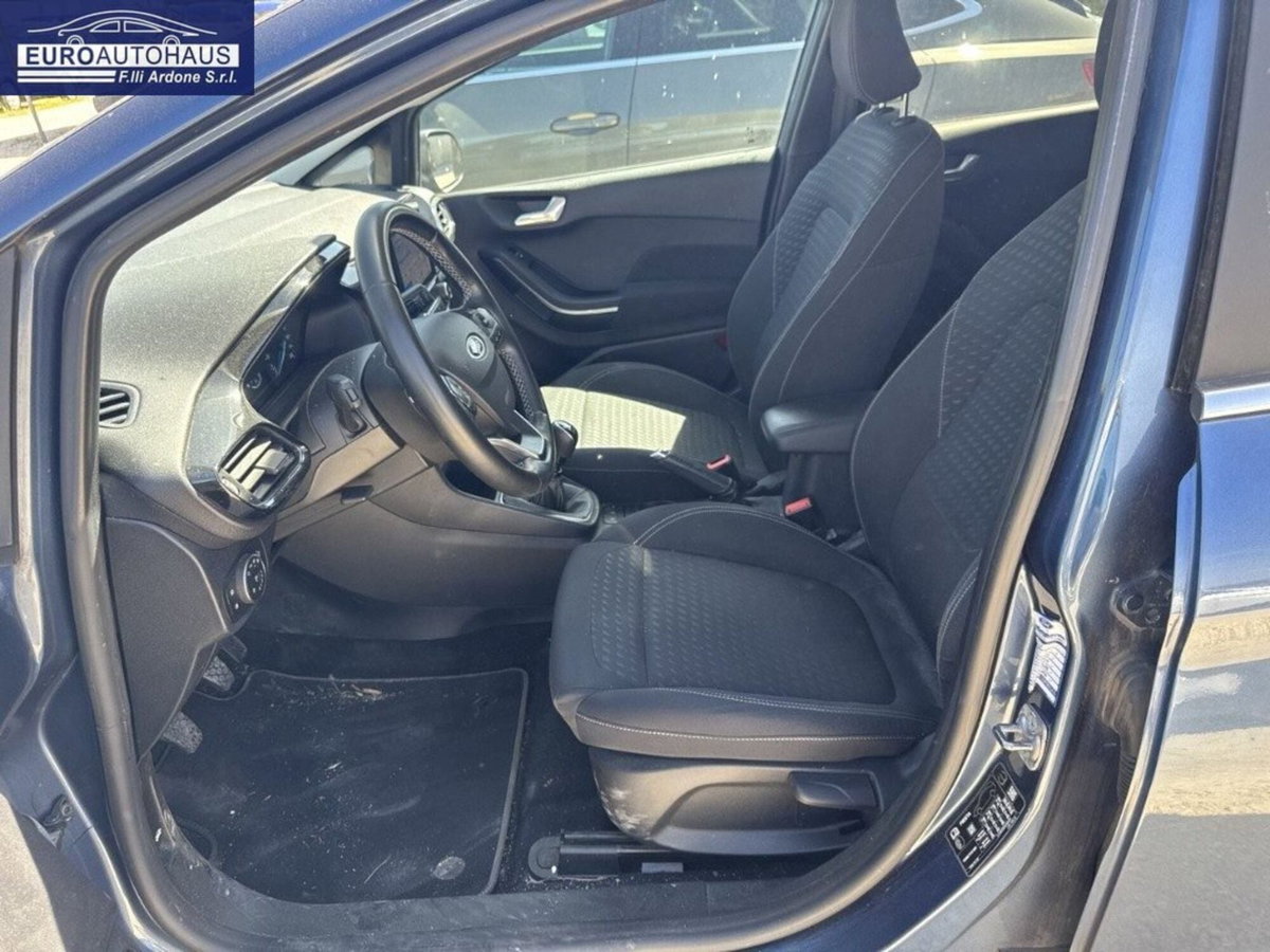 Ford Fiesta 1.0 Ecoboost Hybrid 125 CV 5 porte Titanium (4)