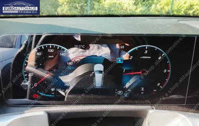 Mercedes-Benz GLB 200 d Automatic Business (5)