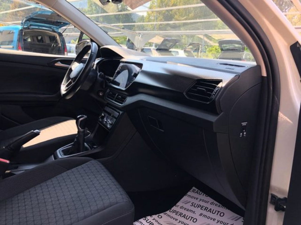 Volkswagen T-Cross 1.0 TSI Style BMT (12)