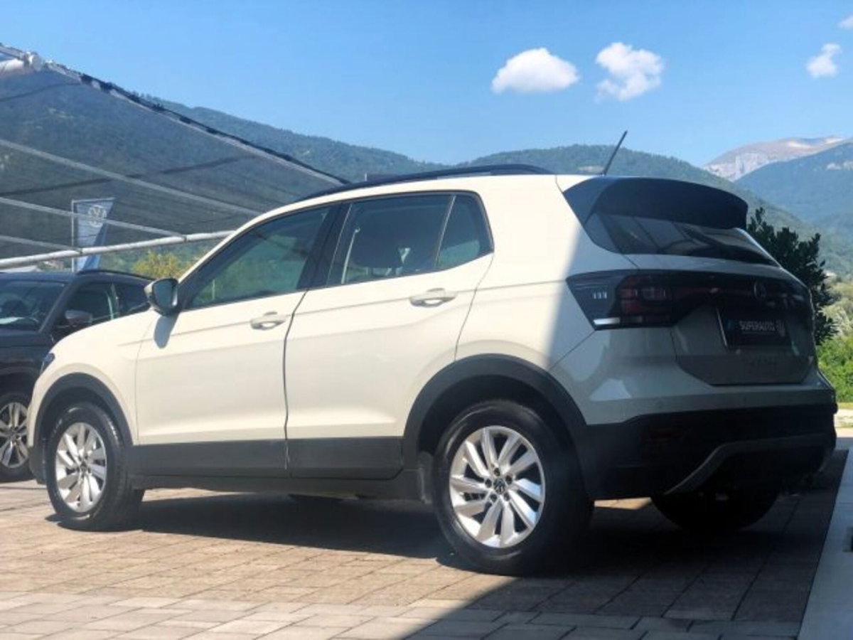 Volkswagen T-Cross 1.0 TSI Style BMT (4)