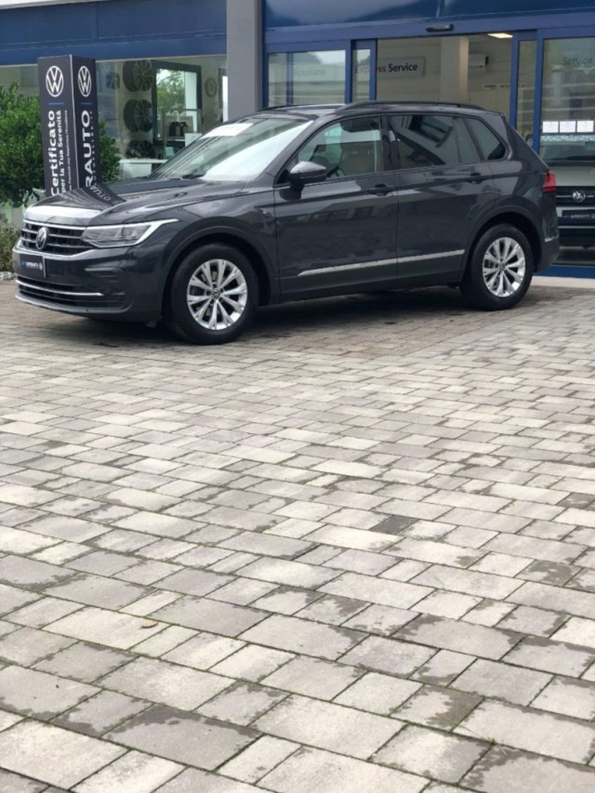 Volkswagen Tiguan 1.5 TSI 150 CV DSG ACT R-Line (7)