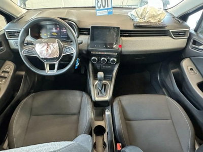 Renault Clio Full Hybrid E-Tech 145 CV 5 porte Evolution (14)