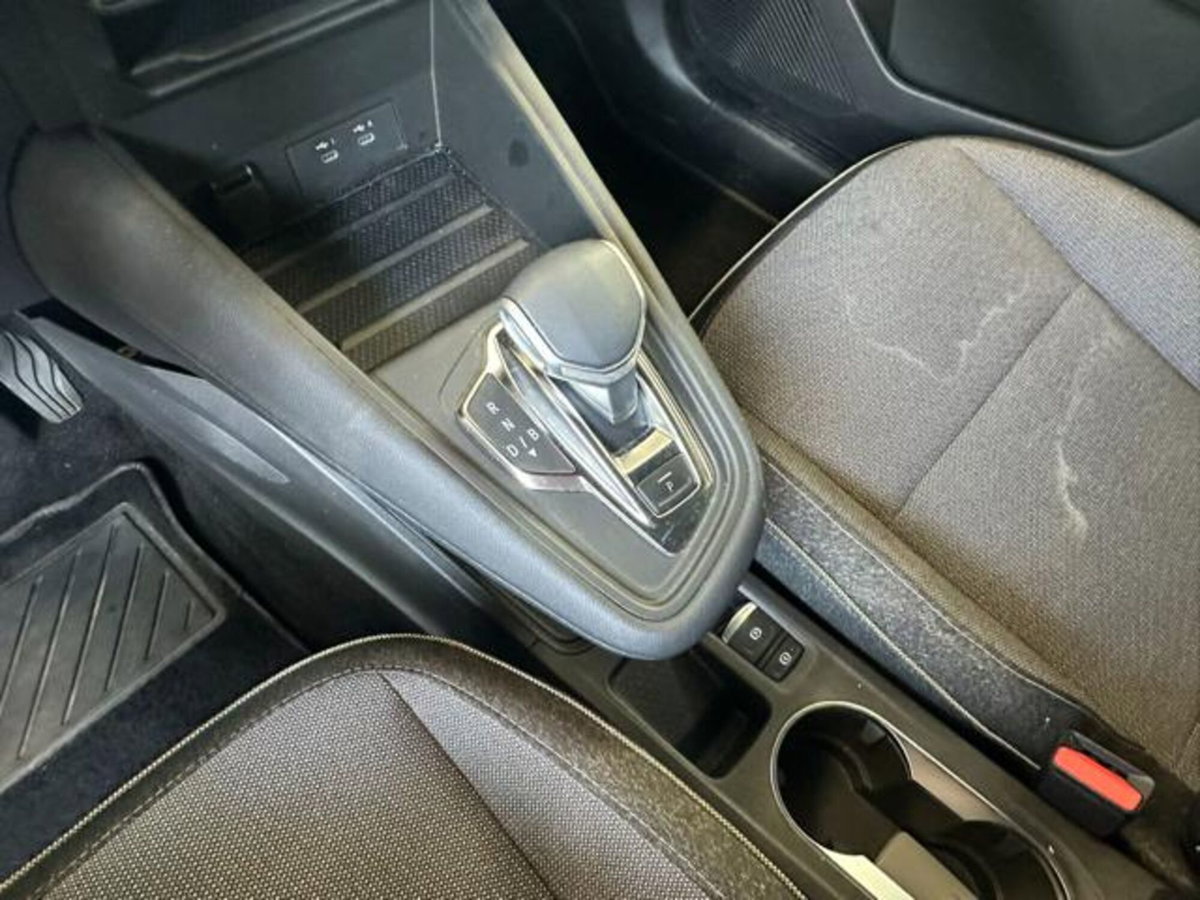 Renault Captur Full Hybrid E-Tech 145 CV Techno (17)