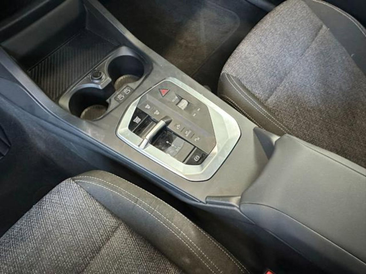 BMW Serie 1 120 48V MSport Design auto (18)